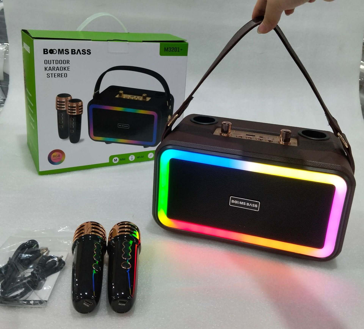 M3201 portable speaker complete set with box and accessories
